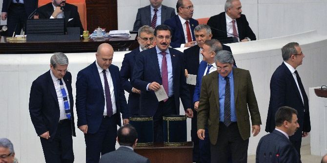 Bakan Tüfenkci’den Anayasa Değerlendirmesi