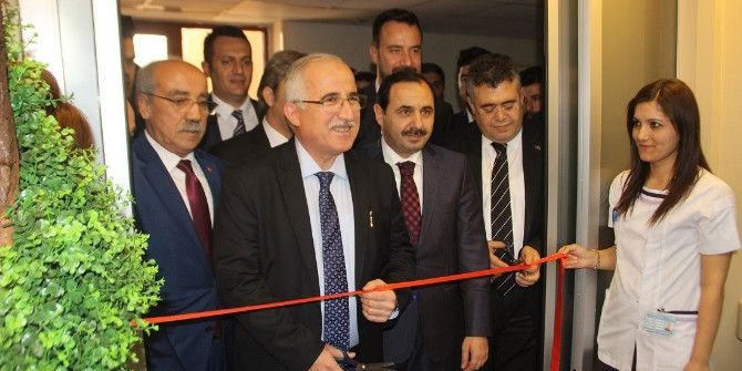 Örnek Plastik Cerrahi Servisi Yapılan Törenle Açıldı
