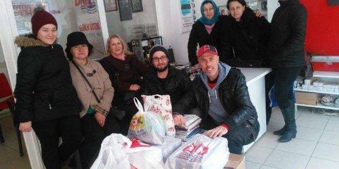 Sınırdaki Askerlere, Ev Yapımı Yiyeceklerle Moral