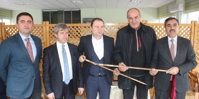 Binicioğlu’nun Ahlat Ziyareti