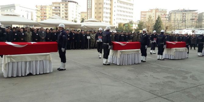 Diyarbakır Şehitleri Memleketlerine Uğurlanıyor