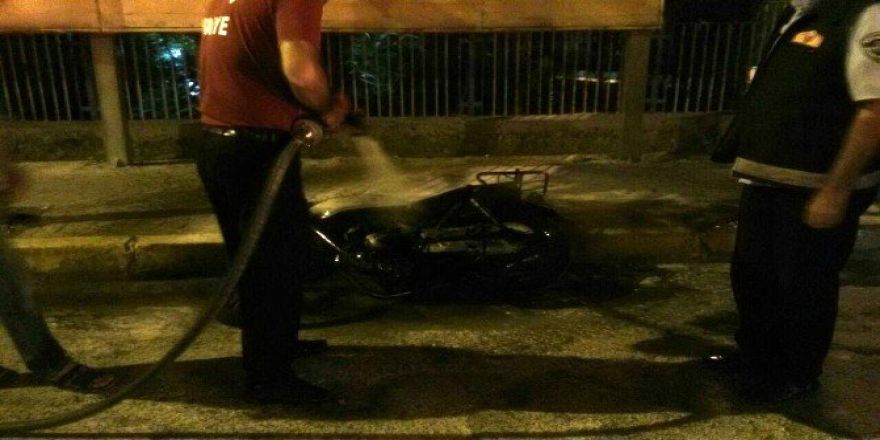 Adıyaman’da Motosiklet Yandı