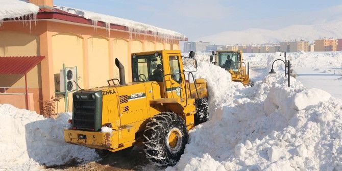Bitlis’te Yol Genişletme Çalışması