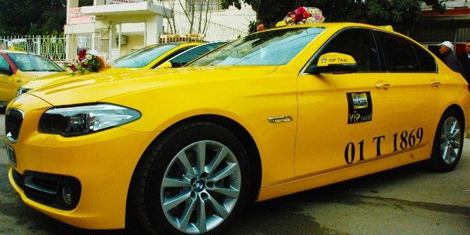 230 Bin Liralık Bmw’yi Taksi Yaptı