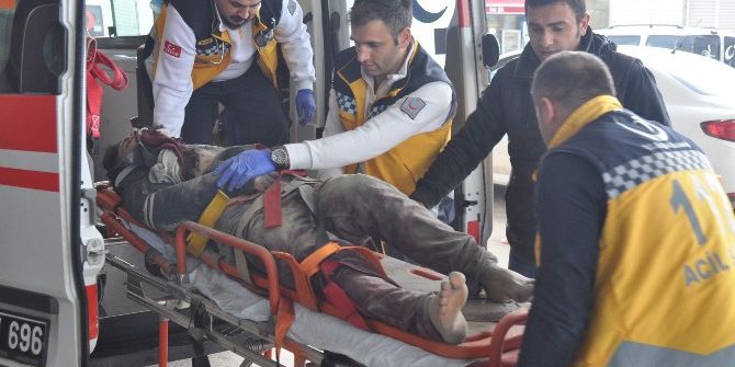 Elektrik Akımına Kapılan İşçi 3. Kattan Düşerek Ağır Yaralandı