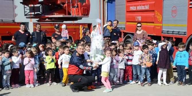 Bozüyük Belediyesi İtfaiye Müdürlüğü 2016 Yılında 295 Olaya Müdahale Etti, 27 Tatbikat Gerçekleştirdi