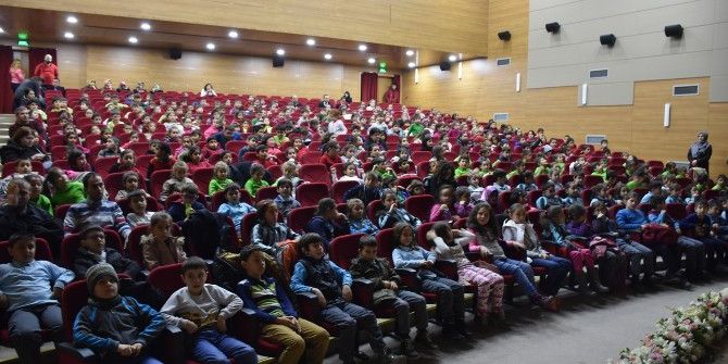 Çocuklar İçin Savaş Çiçekleri