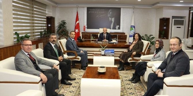 Salihli Yağmur Suyu Projesi İçin Görüşmeler Sürüyor