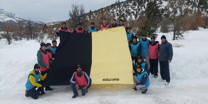 Amatör Futbolcular, Yaban Hayatını Da Unutmadı