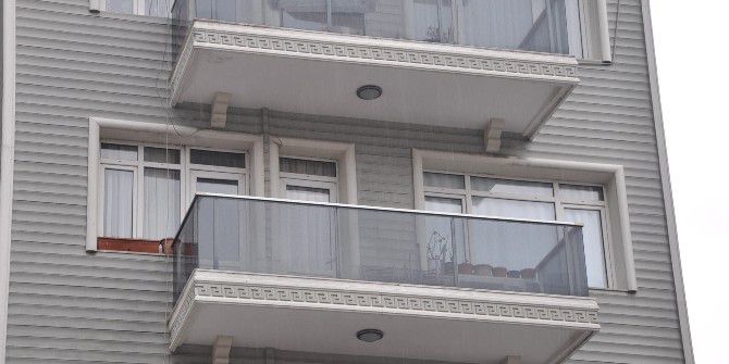 Ormanda Ölü Bulunan Şahsın Evinde Ailesinin De Cesetleri Bulundu