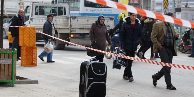 Vatandaş, Şüpheli Bavulu Umursamadı