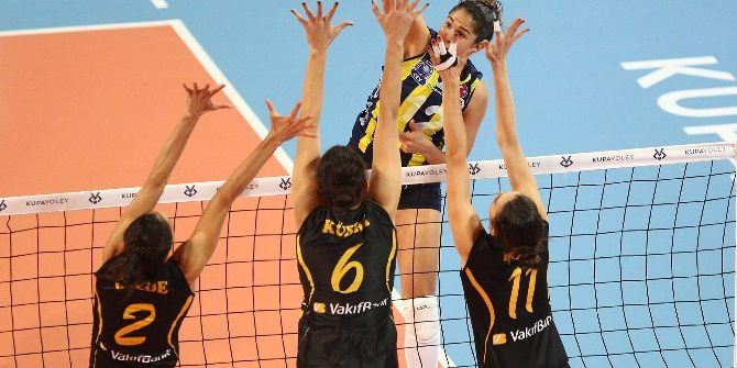 Kupa Voley’de Şampiyon Fenerbahçe