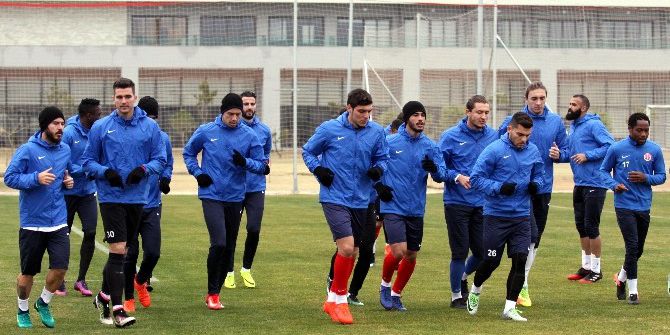 Antalyaspor Eto’o’suz Çalıştı