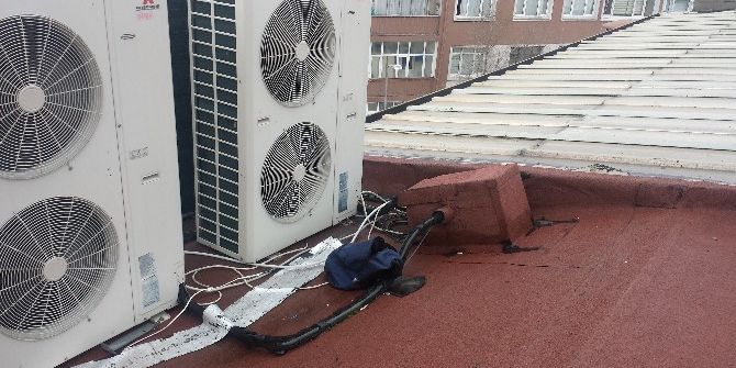 Güngören’de Hırsızların Suçüstü Yakalandığı Operasyon Kamerada