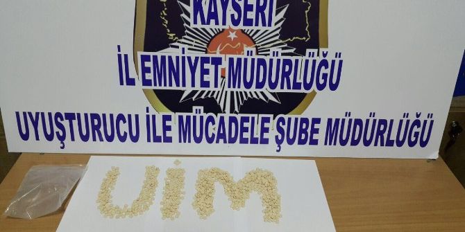 Yabancı Uyruklu Zehir Tacirleri Yakalandı