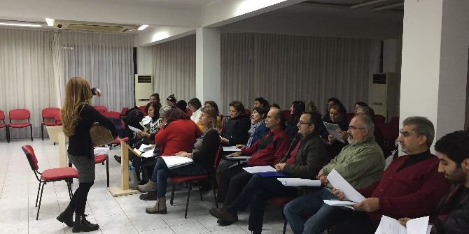 Muratpaşa Kursiyerlerinin İlk Konser Heyecanı