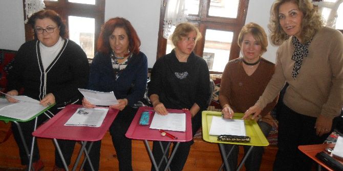 Eskişehir Eğitim Ve Öğretimi Destekleme Derneği’nden Gönüllülere İngilizce Kursu