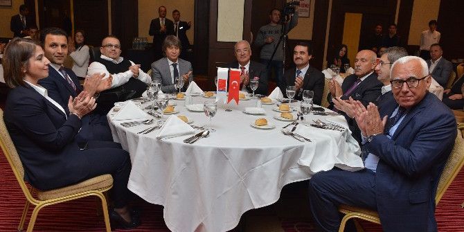 Başkan Kocamaz, Mersin’deki Bütün Otellerin ‘Engelli Dostu’ Olmasını İstedi