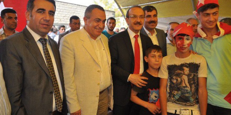 Vali Yavuz Şehitlerin Taziyelerini Kabul Etti