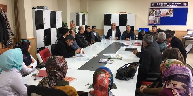 Başkan Deniz; "Sorumluluğumuz Değerlerimizi Yarınla Buluşturmaktır"