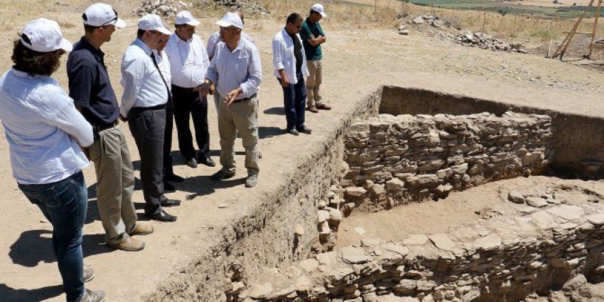 Dört Bin Yıllık Kaymakçı’da Kazılar Sürüyor