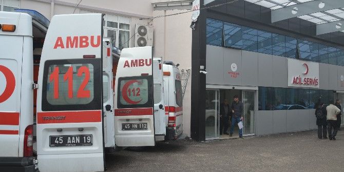 Kaymakam Ve Belediye Başkanı Kaza Geçirdi