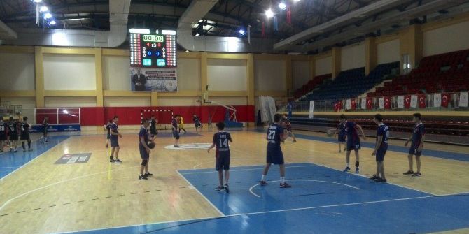 Hentbolda Şampiyonlar Belli Oldu