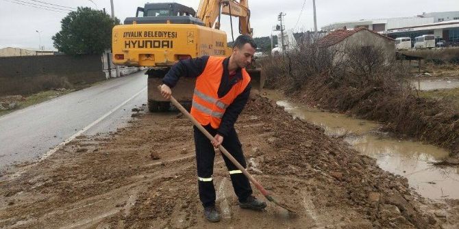 Yeni Otogar Çevresindeki Dere Islah Ediliyor