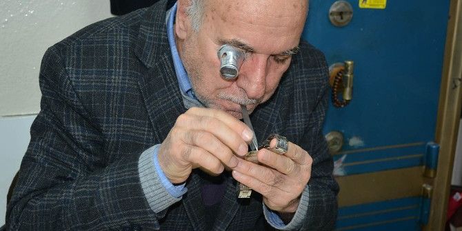 Emektar Satçi Bugaç; "Cep Telefonundan Bizi Moda Korudu"