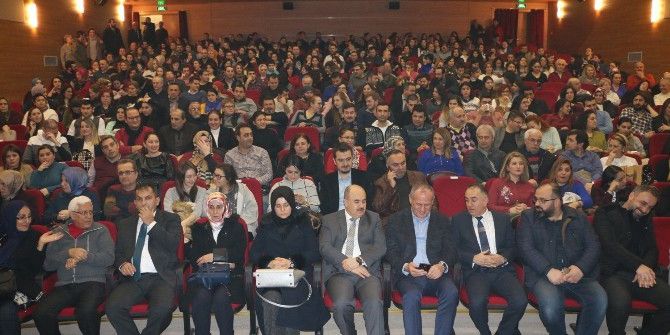 “Ellerimin Arasındaki Hayat” Düzcelilerle Buluştu