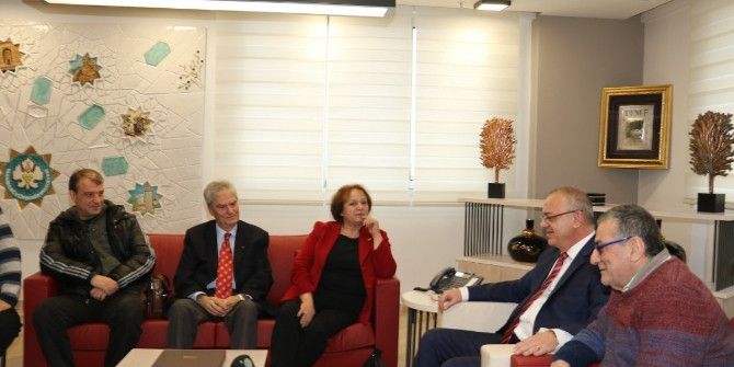 Başkan Ergün, İzmir Gazeteciler Cemiyeti’ni Ağırladı