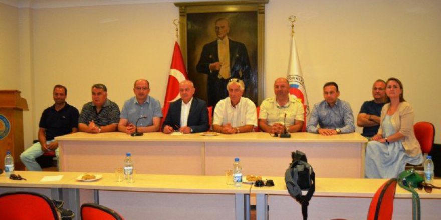 Ayvalık Ticaret Odası Demokrasiden Yana