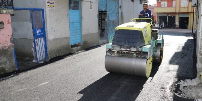 Yüreğir’de Asfalt Kaplama Ve Yama Çalışmaları Tam Gaz