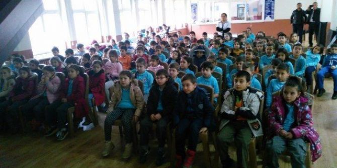 Öğrencilere Paylaşmanın Önemi Anlatıldı