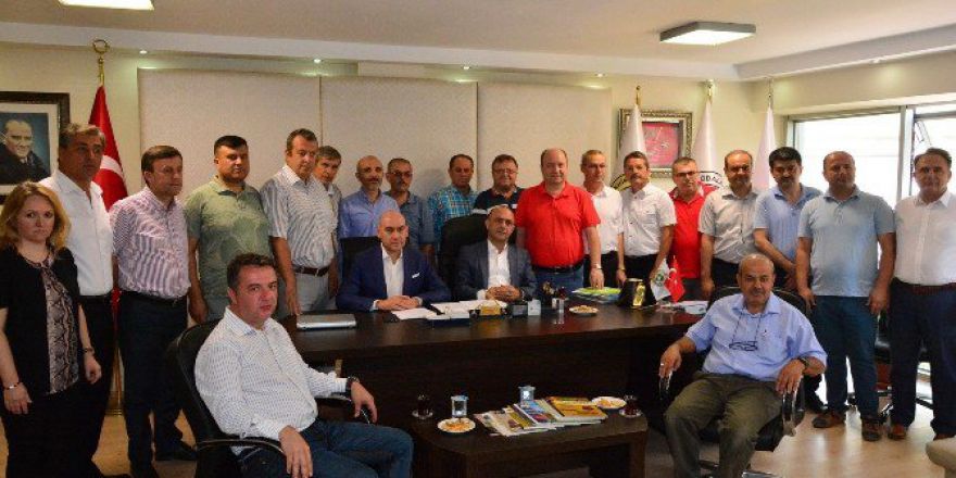 Akhisar Tso Ve Borsa’dan Demokrasi İçin Ortak Basın Açıklaması