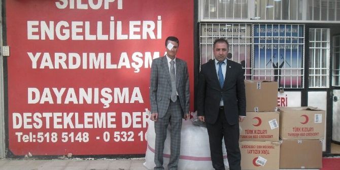Türk Kızılayı’ndan Engellilere Yardım