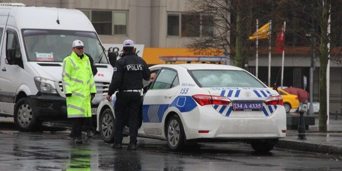 Taksim’de Yoğun Güvenlik Önlemleri