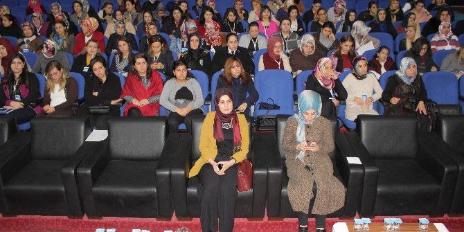 Elazığ’da ’Kadın Yasal Hakları Eğitimi’ Semineri Verildi
