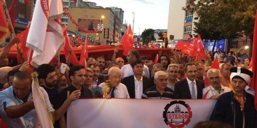 Esnafın 100 Bin Kişilik Demokrasi Nöbeti