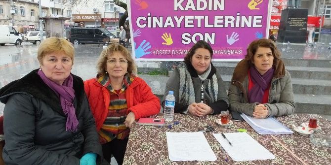 Burhaniye’de Kadınlar 600 İmza Topladı