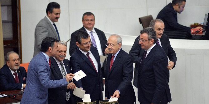 Anayasa Değişiklik Teklifinin İkinci Turunda 1. Madde Oylaması Başladı