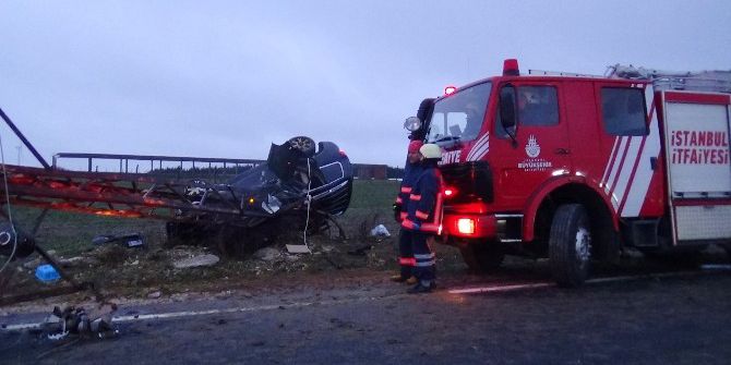 Takla Atan Lüks Araçta Hayatını Kaybetti