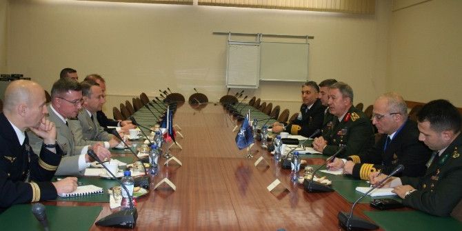 Genelkurmay Başkanı Hulusi Akar, Brüksel’de Askeri Temaslarda Bulundu