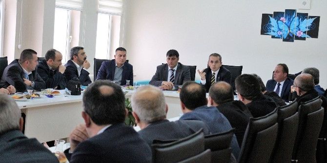 Kaymakam Pişkin, Eğitimcilerle Buluştu