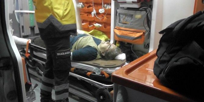 Kulu’da Motosiklet Yayaya Çarptı: 2 Yaralı