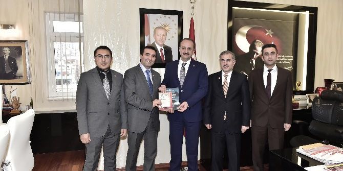 Şuurlu Öğretmenler Derneği’nden Akgül’e Ziyaret