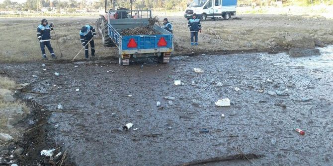 Baraj Gölünde Çevre Temizliği