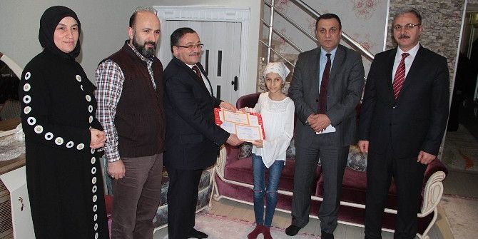 Karne Heyecanını Evlerinde Bir Gün Önce Yaşadılar