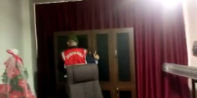 Çaldıkları Paralarla Kumarhane Açmışlar