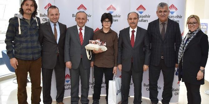 Vali Aktaş, Teog Türkiye Birincisini Ödüllendirdi